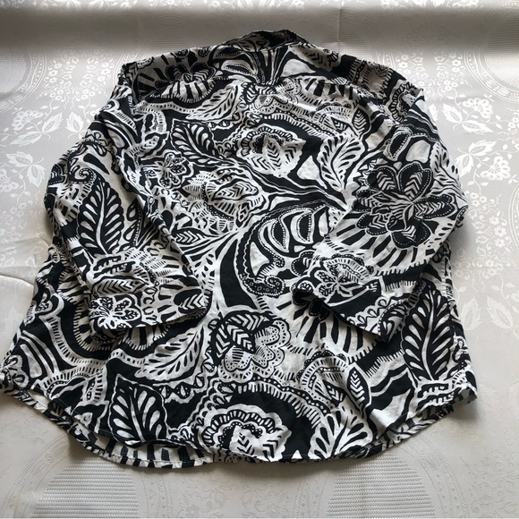 Lauren Ralph Lauren Women’s Black/White Floral Blouse Size L Button-Up Collared - Picture 12 of 16